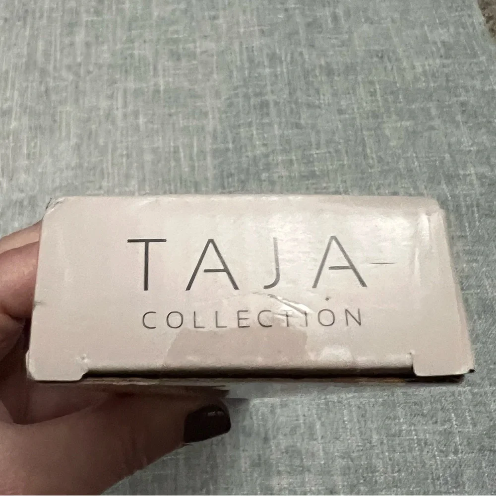 Taja Collection Elegant Gold Salad Server Set, new in sealed box